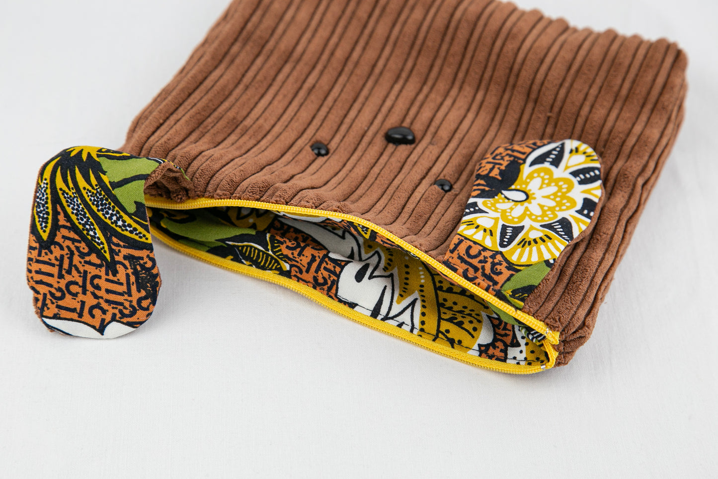 Pochette | Le compagnon à oreilles