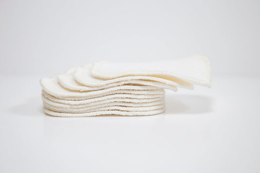 Quels accessoires textiles choisir quand on veut réduire le plastique dans sa salle de bain ?