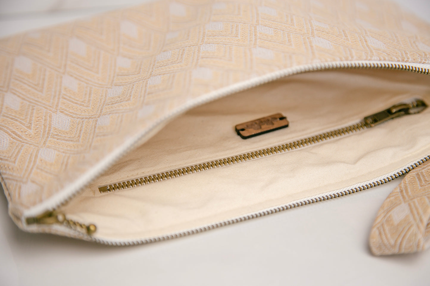 Pochette poignée amovible | Jacquard chevrons beige