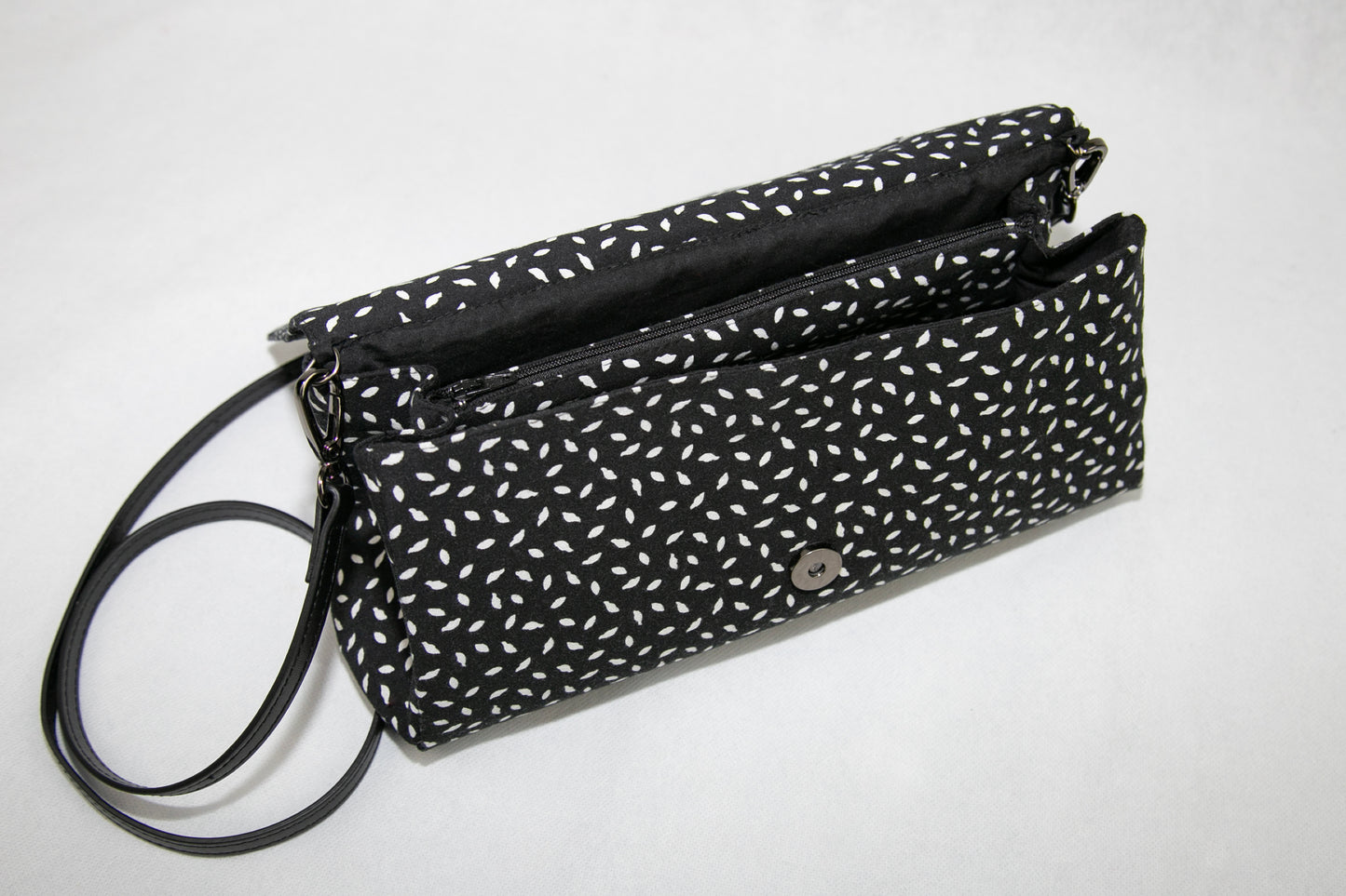 Pochette sangle amovible | Feuilles blanches